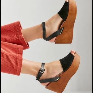 Seychelles Women's Forward Wedge